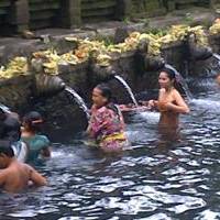 tirta empul tampak siring bali attractions tour service tour package in Bali