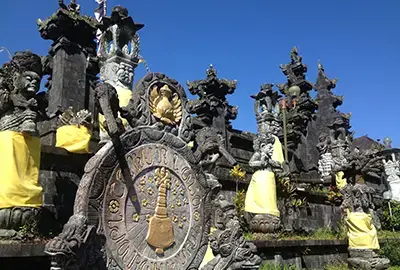 tanah lot and batukaru temple tour package in bali tanah lot and batukaru temple tour package in bali